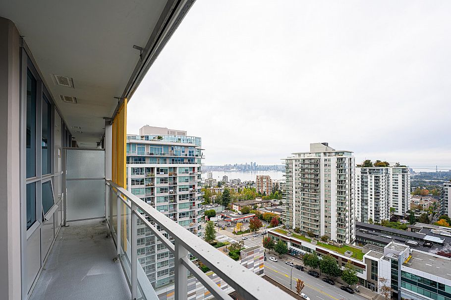1607 125 E 14th Street North Vancouver, BC - 27
