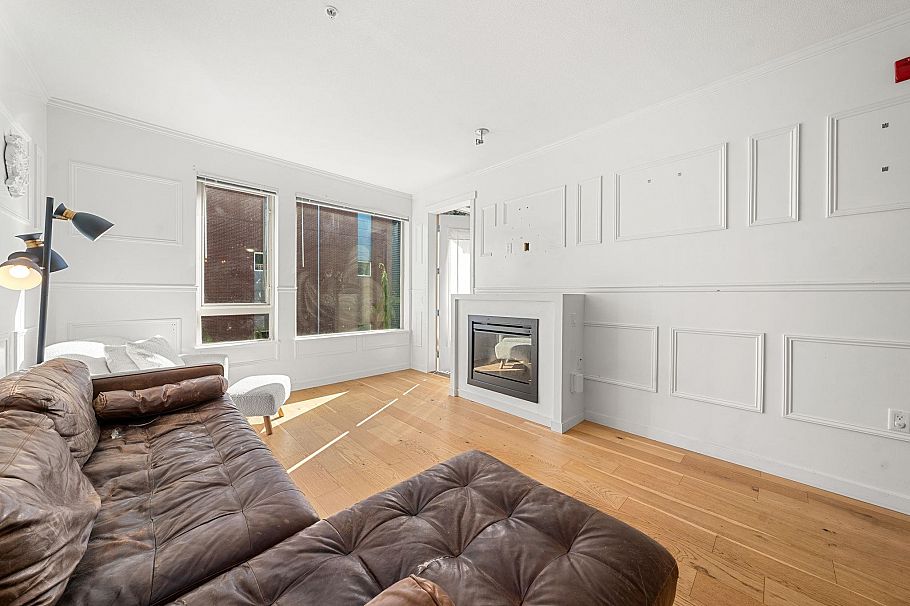 417 119 W 22nd Street North Vancouver, BC - 13