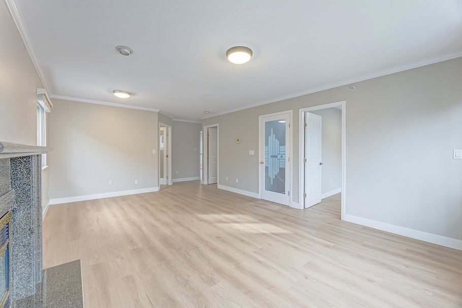 3028 E 26th Avenue Vancouver, BC - 6