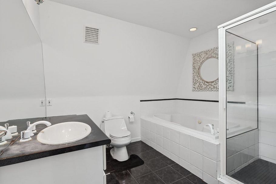 102 3349 Dunbar Street Vancouver, BC - 11