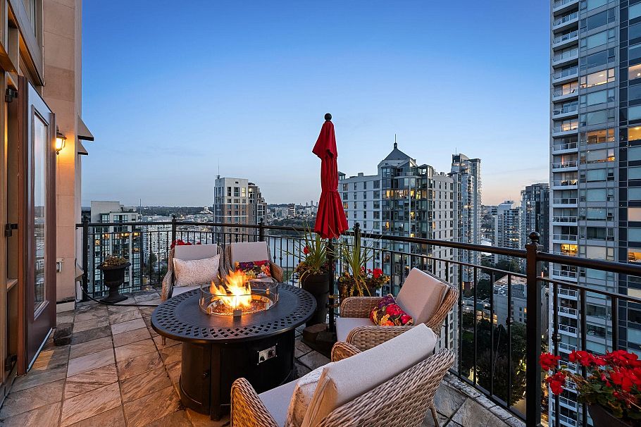 2600 1280 Richards Street Vancouver, BC - 17