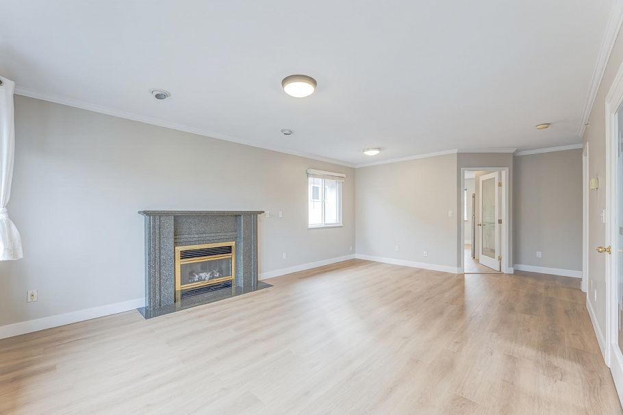 3028 E 26th Avenue Vancouver, BC - 7