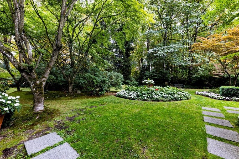 1213 1327 E Keith Road North Vancouver, BC - 36
