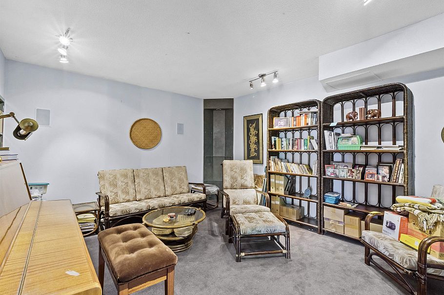 998 Fairway Drive North Vancouver, BC - 29