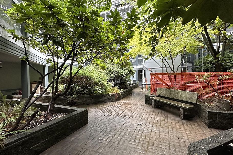 10 1355 W 4th Avenue Vancouver, BC - 19