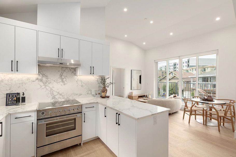 849 E 19th Avenue Vancouver, BC - 1