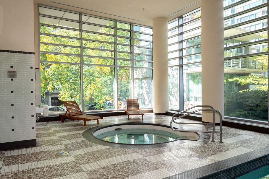 203 499 Broughton Street Vancouver, BC - 34