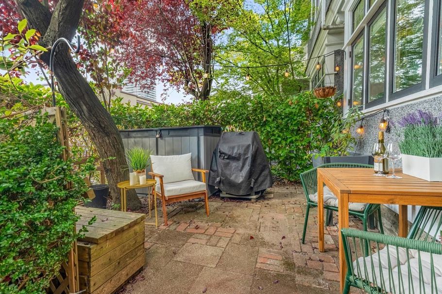 2634 Hemlock Street Vancouver, BC - 3