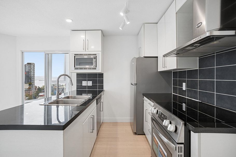 2301 689 Abbott Street Vancouver, BC - 8