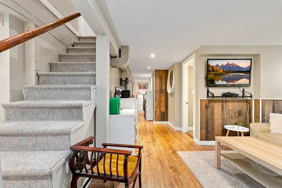 320 E 32nd Avenue Vancouver, BC - 13