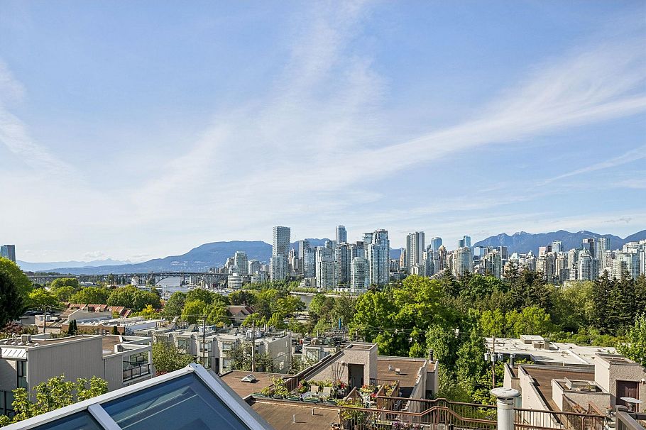 103 933 W 8th Avenue Vancouver, BC - 37
