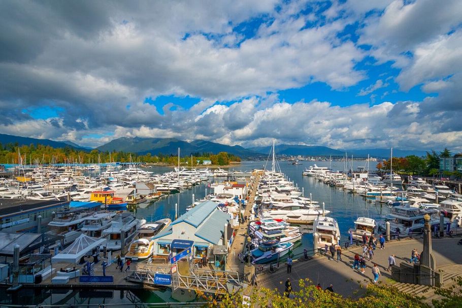 203 499 Broughton Street Vancouver, BC - 20