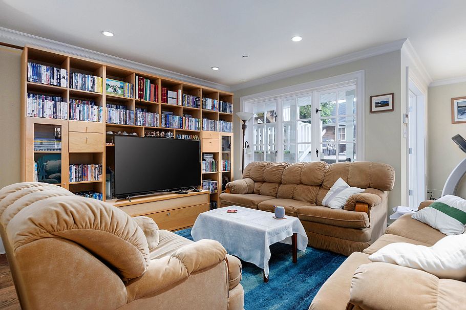 2982 W 32nd Avenue Vancouver, BC - 29