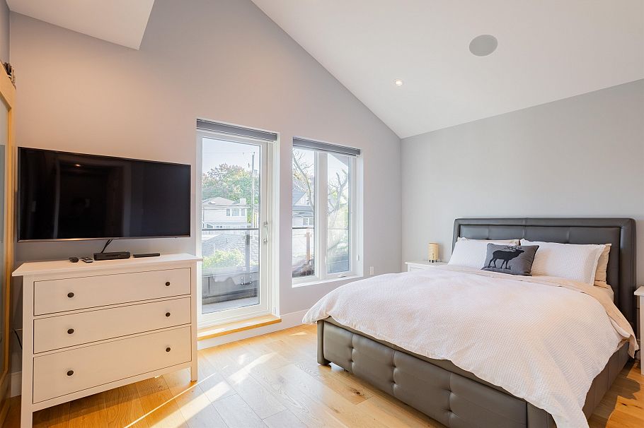 426 W 17th Avenue Vancouver, BC - 13