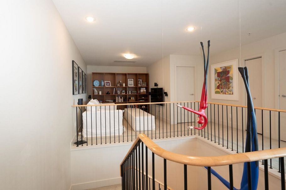 203 499 Broughton Street Vancouver, BC - 6