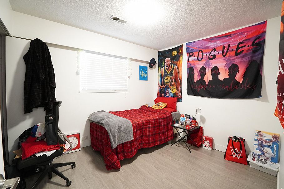 6819 Knight Street Vancouver, BC - 10