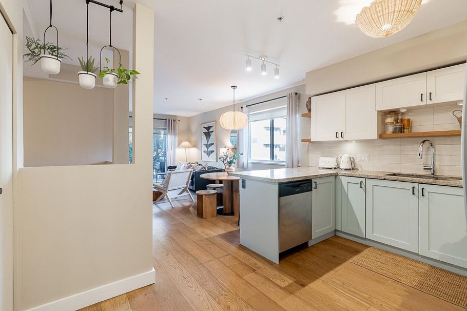 3174 Prince Edward Street Vancouver, BC - 5