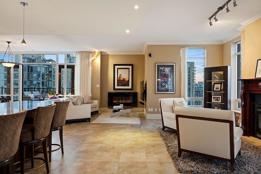 2600 1280 Richards Street Vancouver, BC - 10