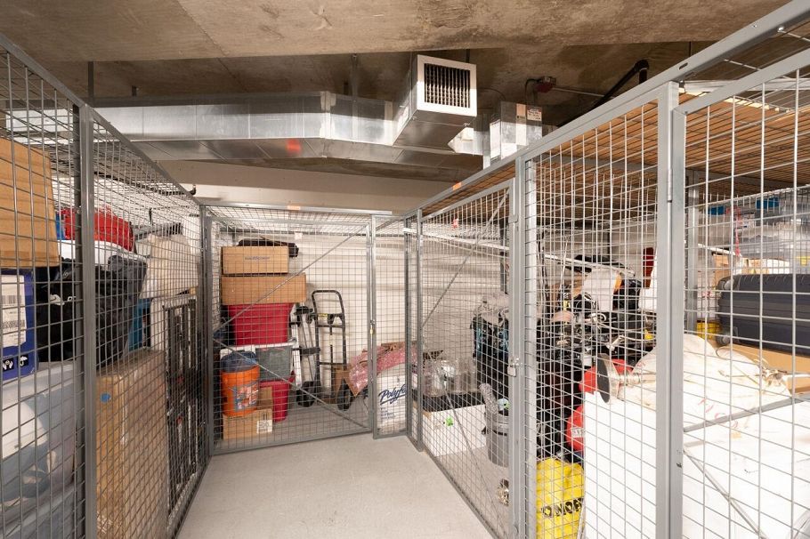 203 499 Broughton Street Vancouver, BC - 32