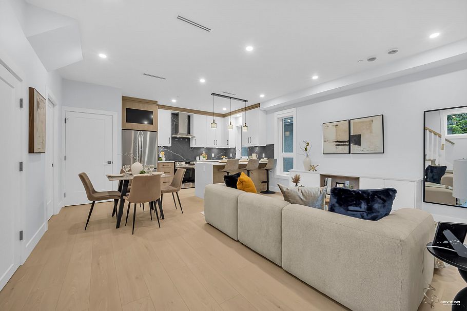 2619 Mcgill Street Vancouver, BC - 4