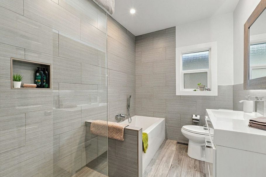 320 E 32nd Avenue Vancouver, BC - 7