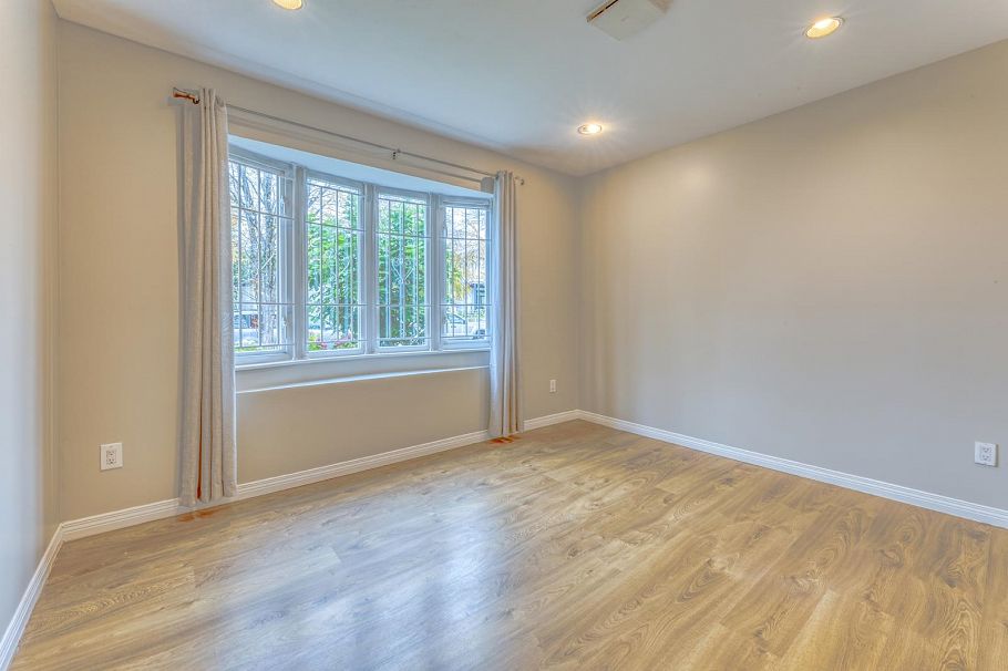 3028 E 26th Avenue Vancouver, BC - 21