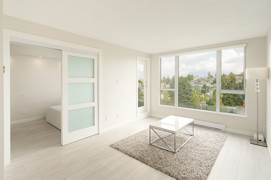 809 5189 Gaston Street Vancouver, BC - 3