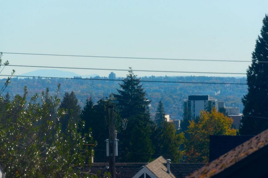 219 E 29th Street North Vancouver, BC - 12
