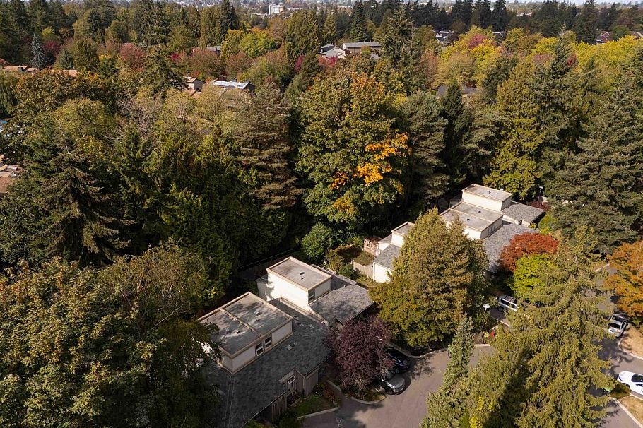 7355 Celista Drive Vancouver, BC - 35