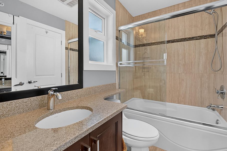 5502 Dundee Street Vancouver, BC - 19
