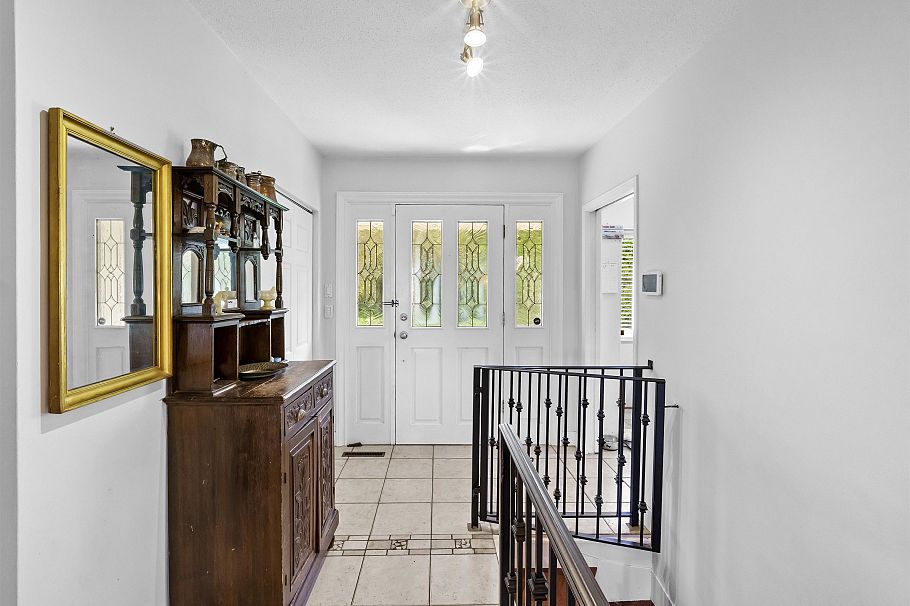 998 Fairway Drive North Vancouver, BC - 12