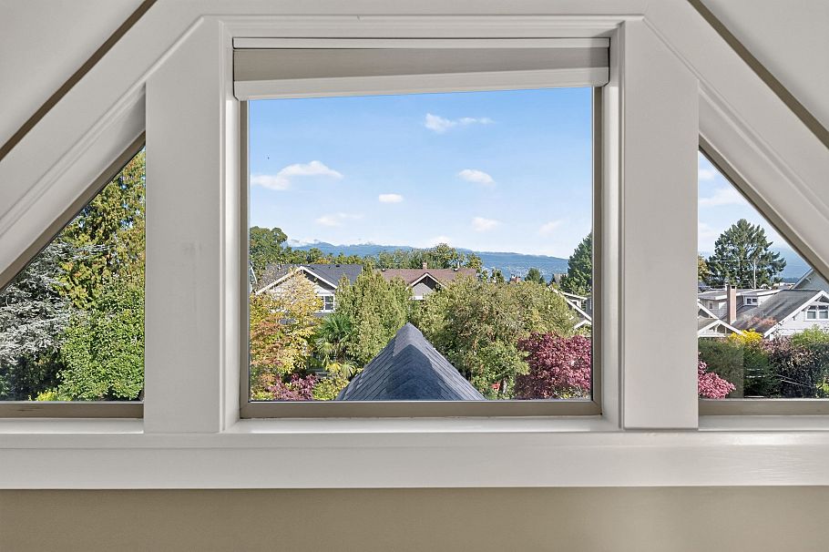 3648 W 1st Avenue Vancouver, BC - 25