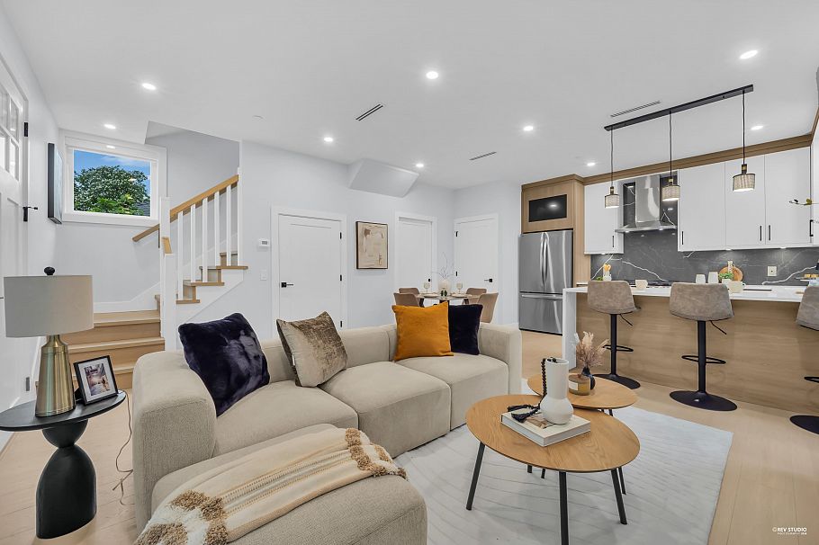 2619 Mcgill Street Vancouver, BC - 2