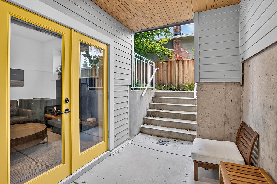 1444 E 30th Avenue Vancouver, BC - 27