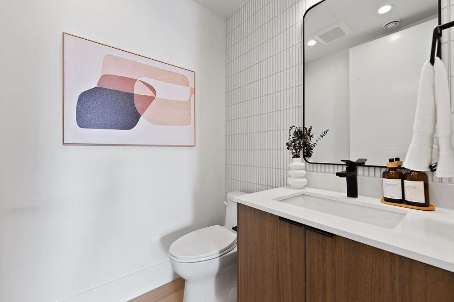 2 6318 Sophia Street Vancouver, BC - 14
