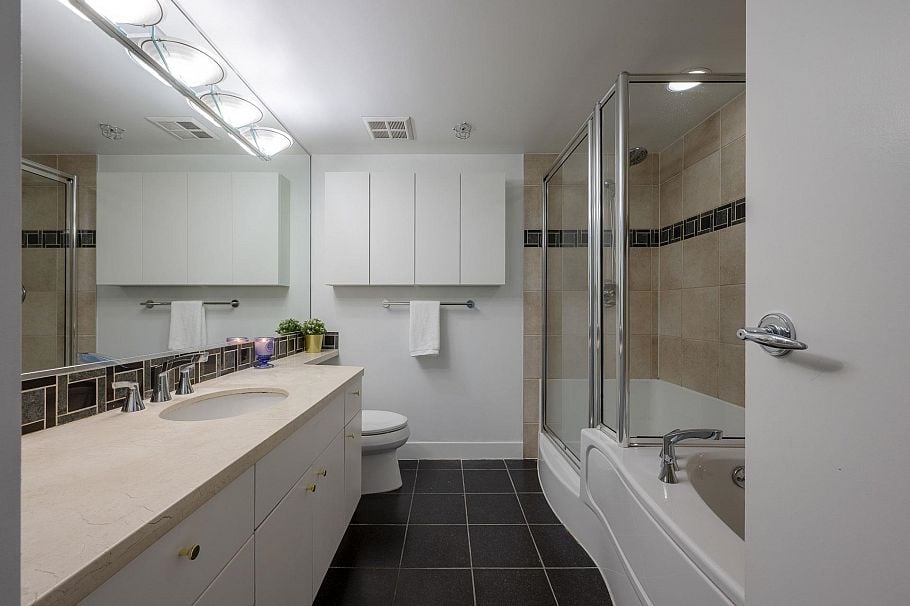 2607 198 Aquarius Mews Vancouver, BC - 29