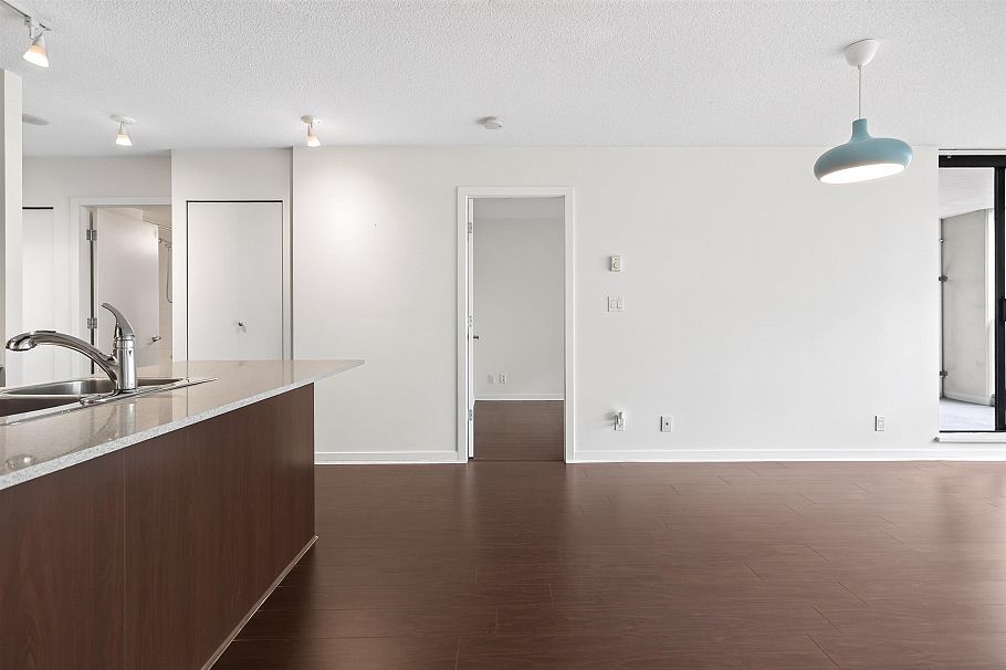 304 933 Hornby Street Vancouver, BC - 17