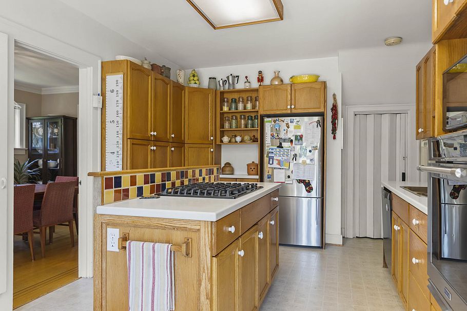 4234 W 9th Avenue Vancouver, BC - 16