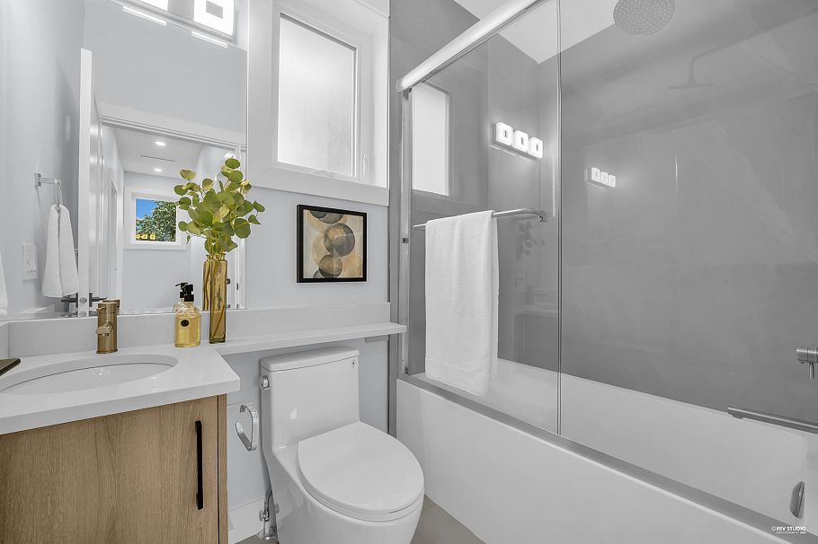 2619 Mcgill Street Vancouver, BC - 22
