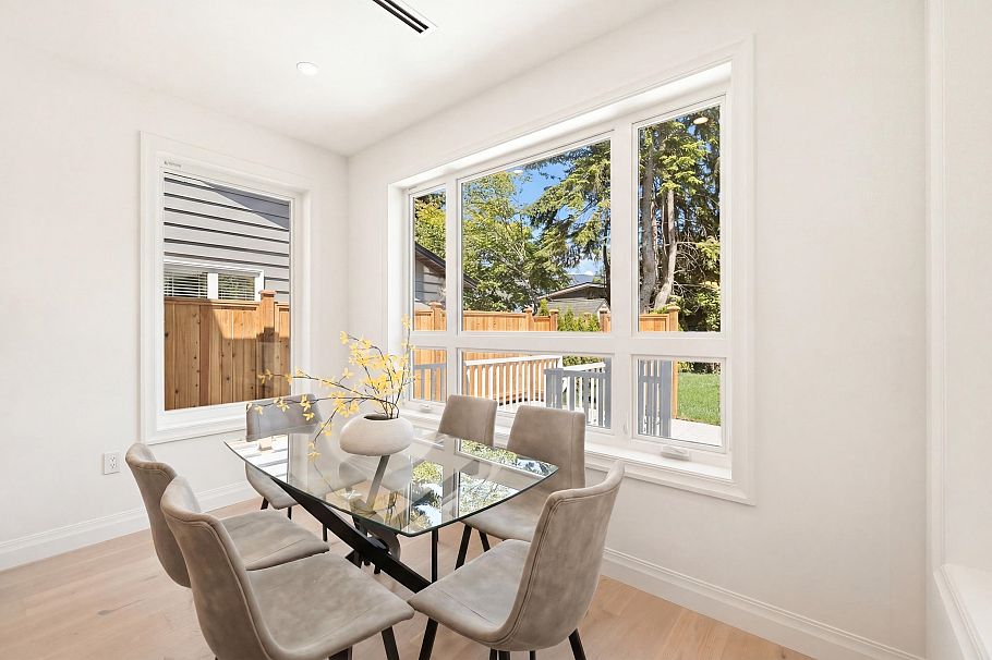 3490 Church Street North Vancouver, BC - 8
