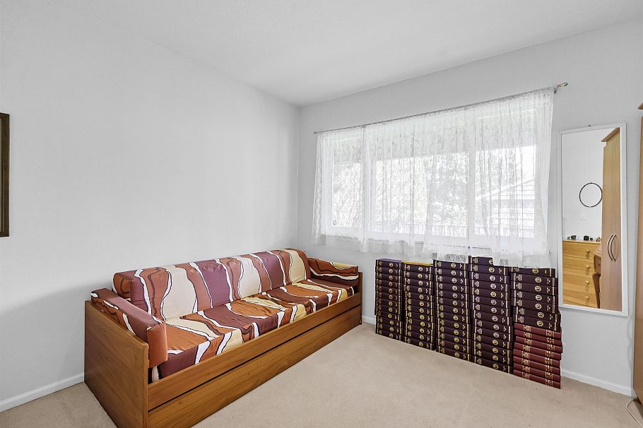998 Fairway Drive North Vancouver, BC - 30