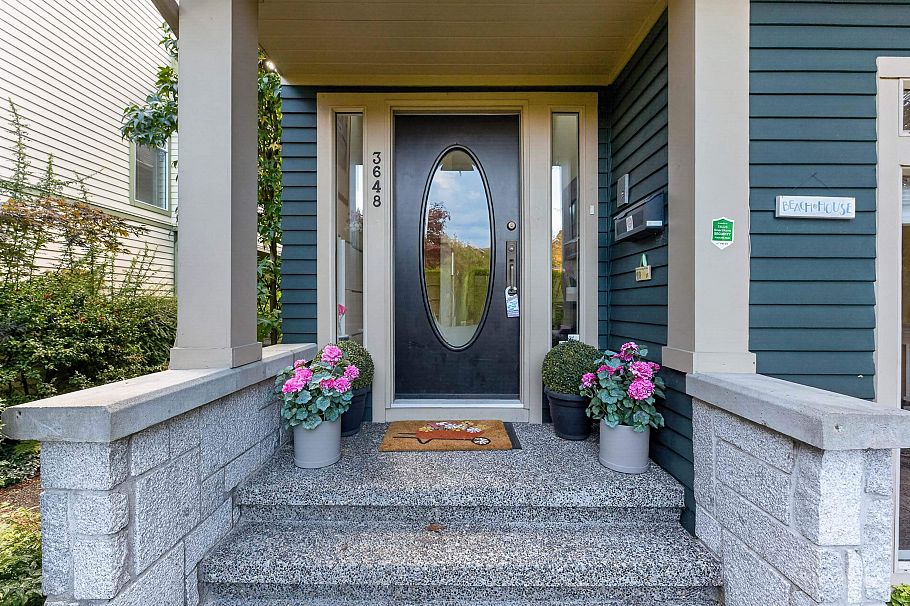 3648 W 1st Avenue Vancouver, BC - 2