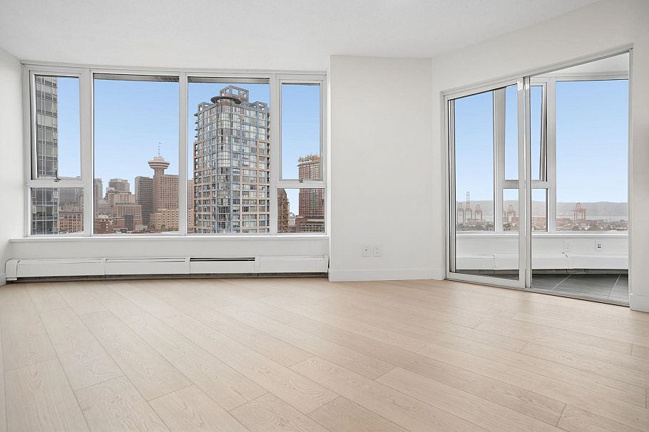 2301 689 Abbott Street Vancouver, BC - 4