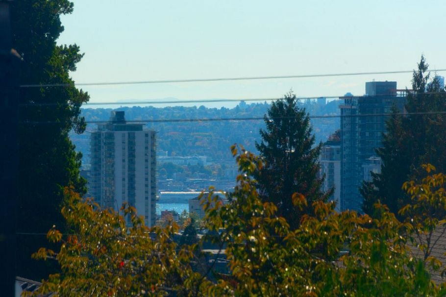 219 E 29th Street North Vancouver, BC - 11