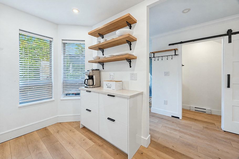 29 4311 Sophia Street Vancouver, BC - 5