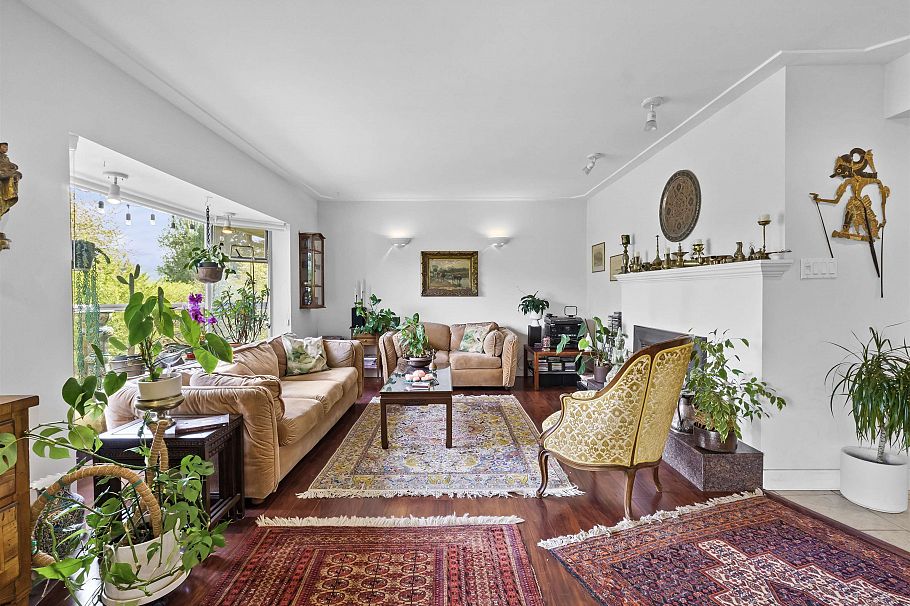 998 Fairway Drive North Vancouver, BC - 9