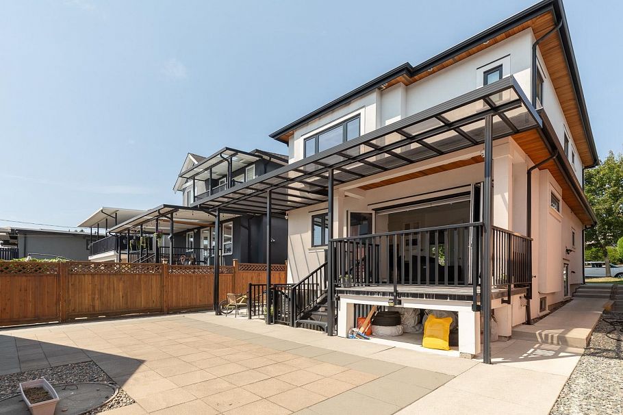 1342 E 60th Avenue Vancouver, BC - 34