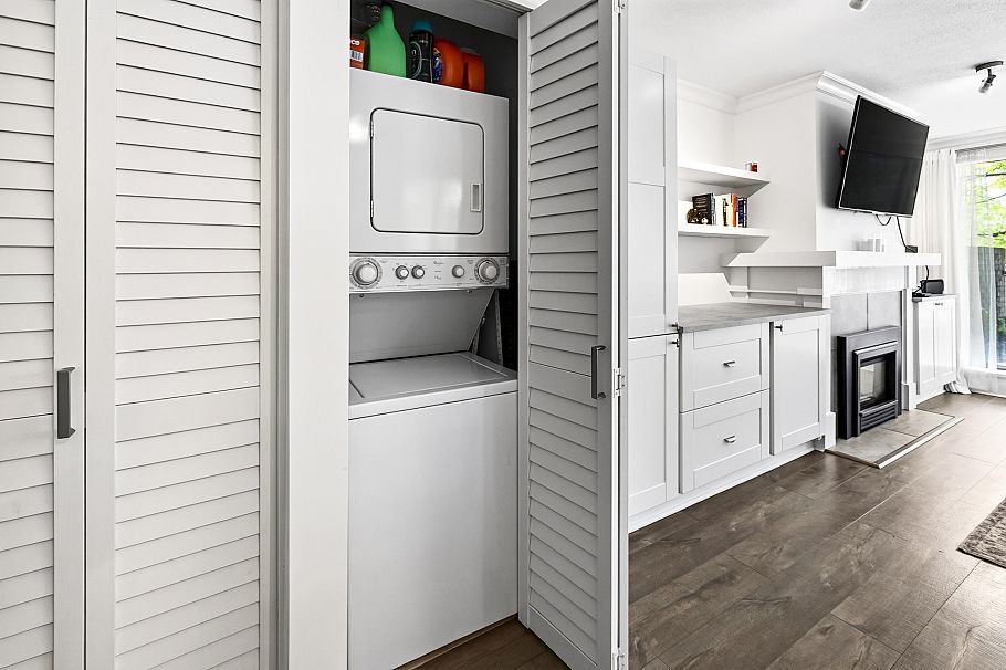 101 1702 Chesterfield Avenue North Vancouver, BC - 28