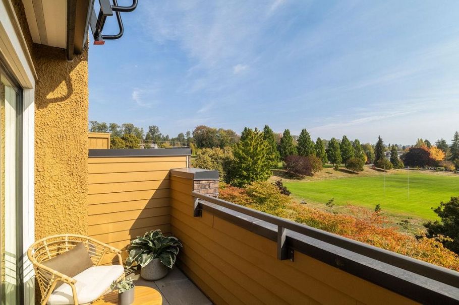 221 7789 Yukon Street Vancouver, BC - 32