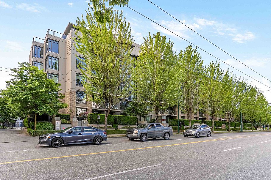 214 750 W 12th Avenue Vancouver, BC - 38